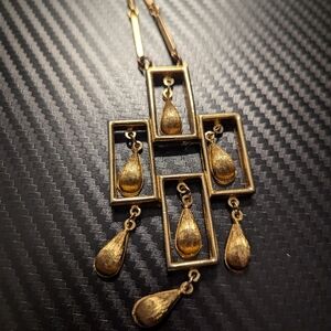 Dorlan Gold Tone geometric necklace